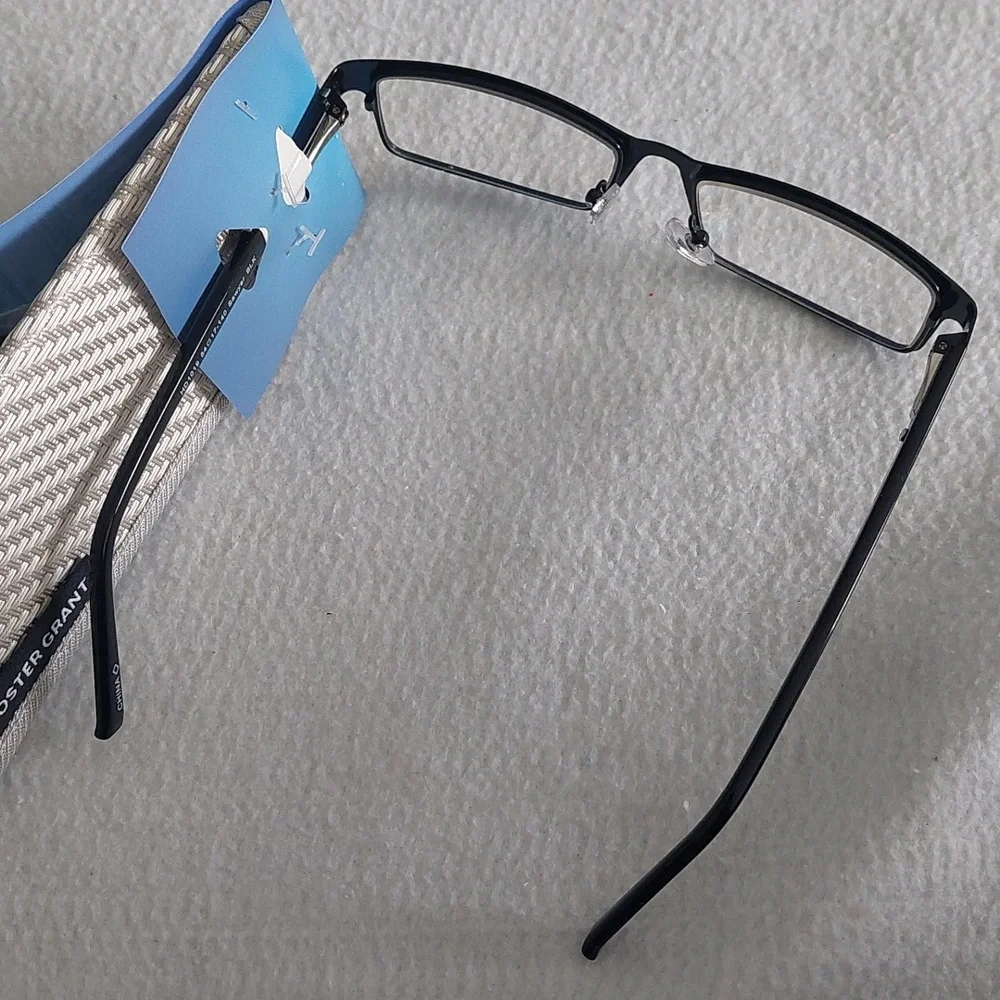 Foster Grant Multi Focus Reading Glasses NWT
